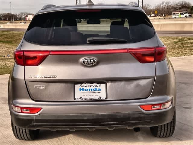 Thumbnail: 2017 Kia Sportage - 6
