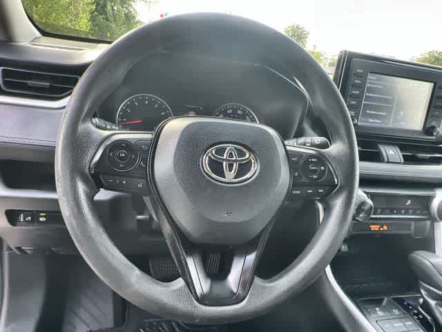 Thumbnail: 2019 Toyota RAV4 - 16