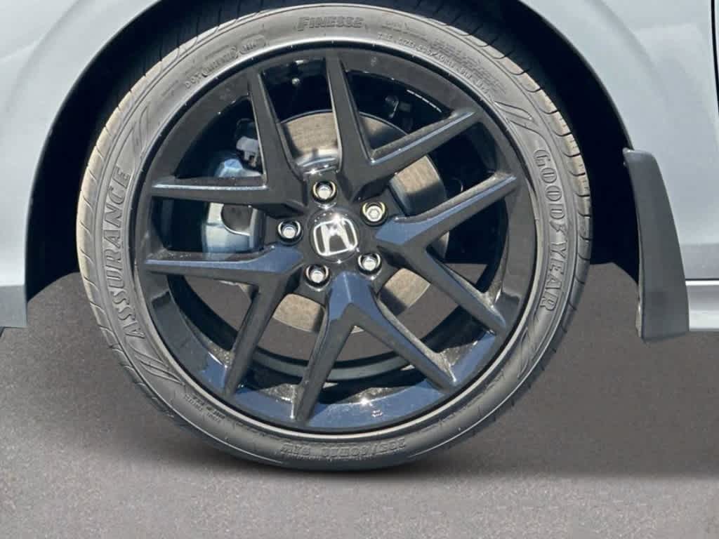 2025 Honda Civic Sport 9