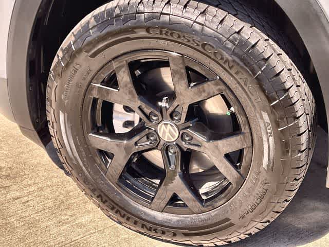 Thumbnail: 2024 Volkswagen Atlas - 9