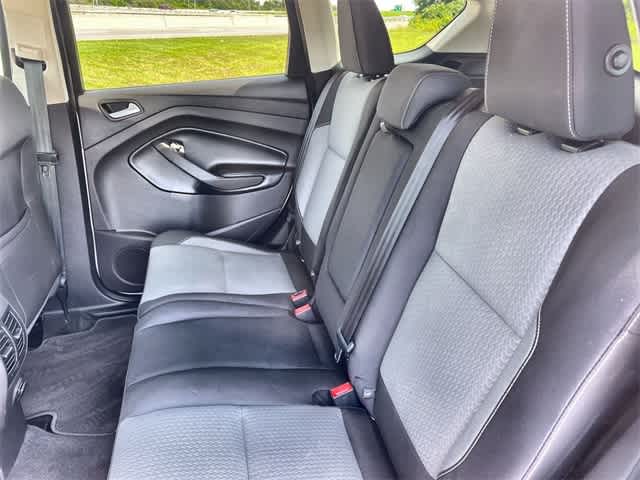 2019 Ford Escape SE 14