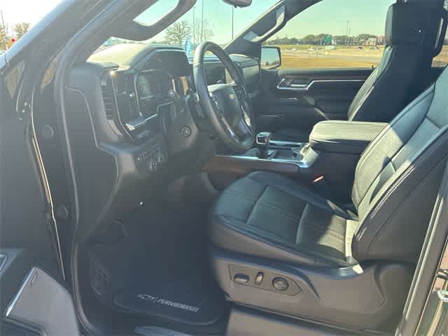 Thumbnail: 2024 Chevrolet Silverado 1500 - 3