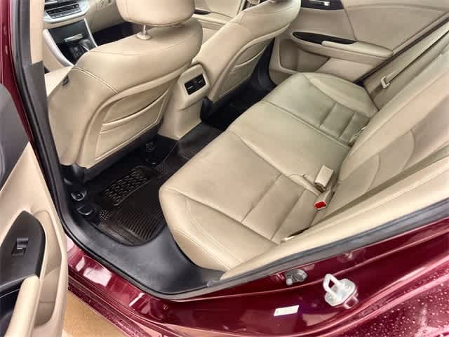 Thumbnail: 2013 Honda Accord - 33