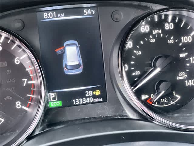 Thumbnail: 2017 Nissan Rogue - 19