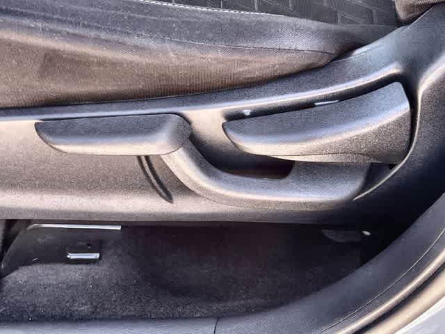 Thumbnail: 2022 Nissan Kicks - 31