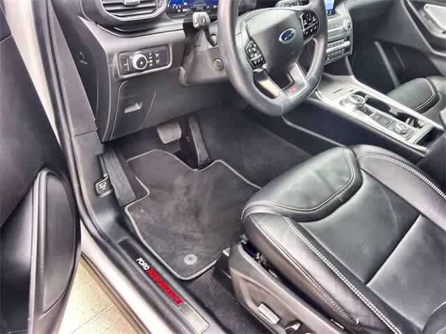 Thumbnail: 2020 Ford Explorer - 3