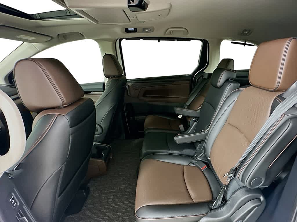 Thumbnail: 2026 Honda Odyssey - 22