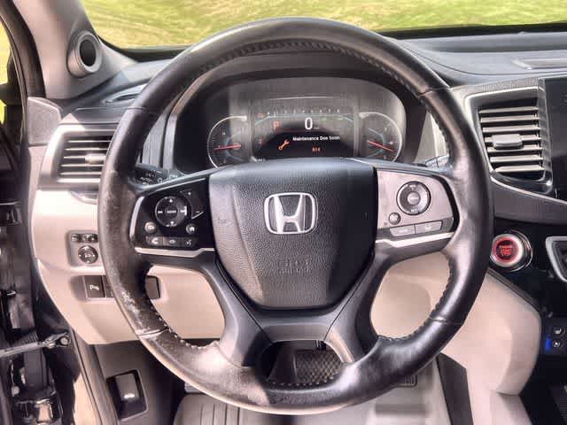 Thumbnail: 2019 Honda Pilot - 17