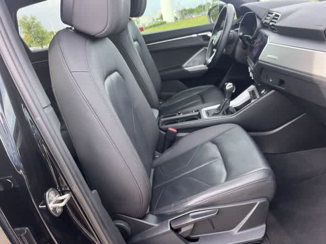 Thumbnail: 2020 Audi Q3 - 12