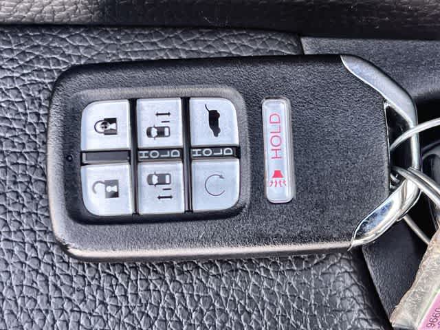 Thumbnail: 2024 Honda Odyssey - 21