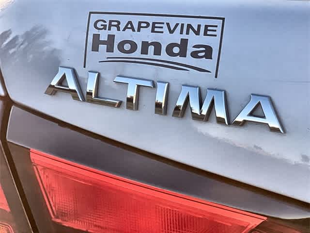 Thumbnail: 2021 Nissan Altima - 8