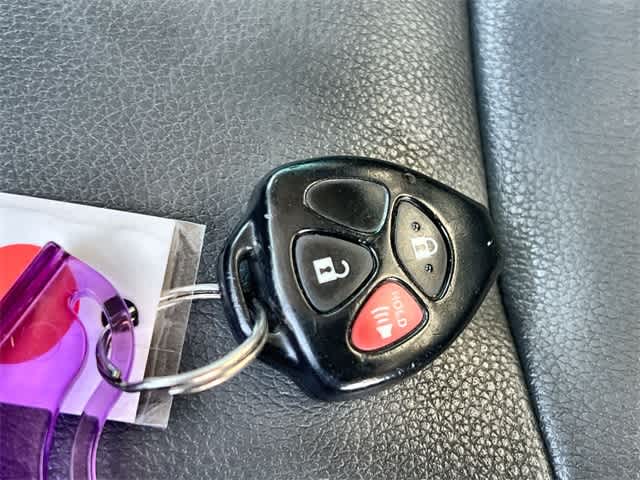 Thumbnail: 2015 Toyota 4Runner - 21