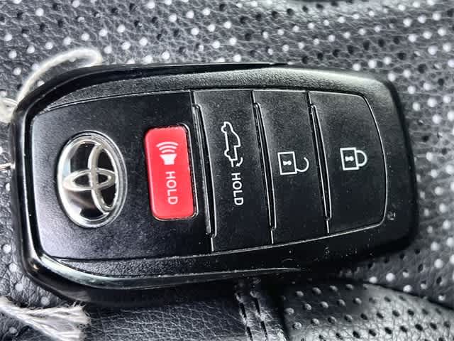 Thumbnail: 2024 Toyota Tundra - 21