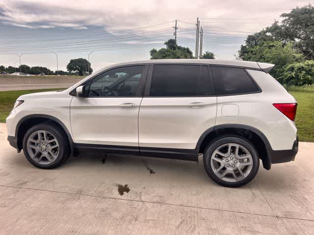Thumbnail: 2023 Honda Passport - 4