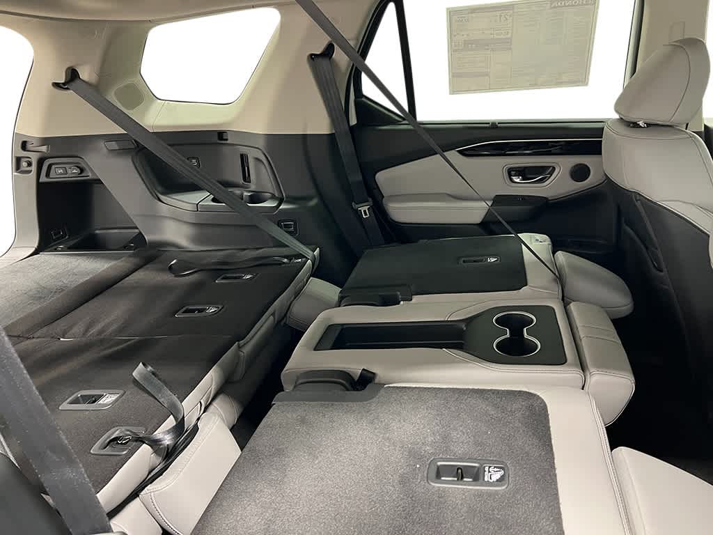 Thumbnail: 2025 Honda Pilot - 37