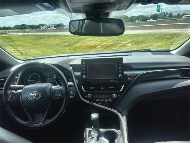 Thumbnail: 2021 Toyota Camry - 15