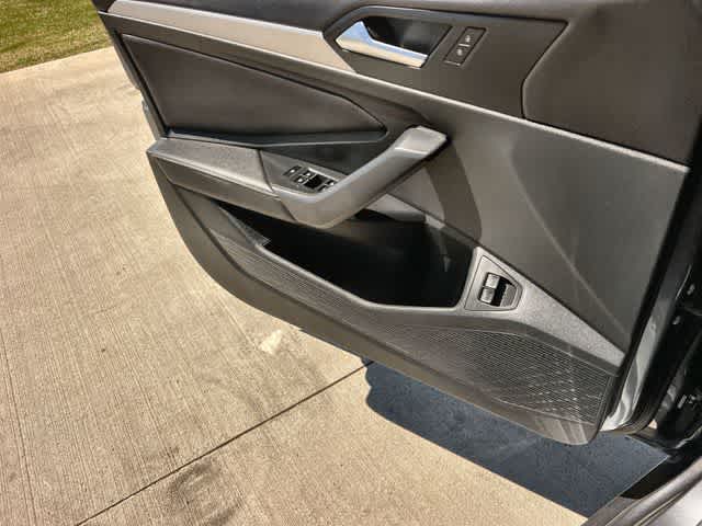 Thumbnail: 2024 Volkswagen Jetta - 29