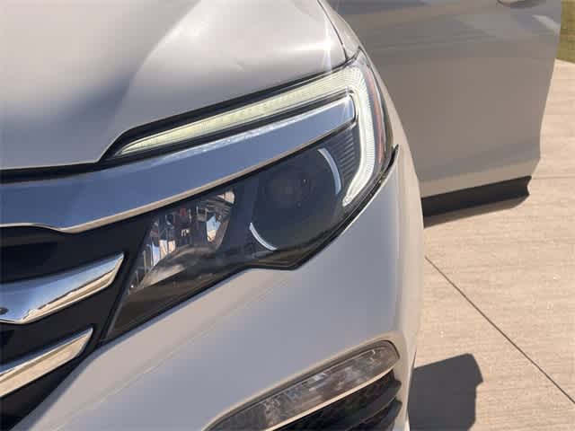 Thumbnail: 2017 Honda Pilot - 24