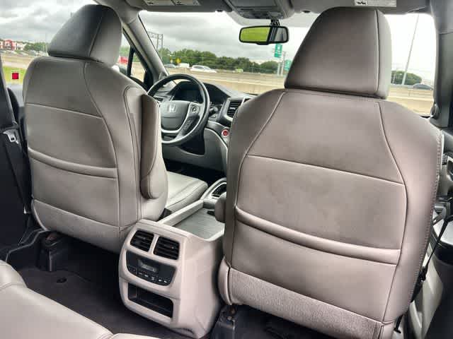 Thumbnail: 2018 Honda Pilot - 13