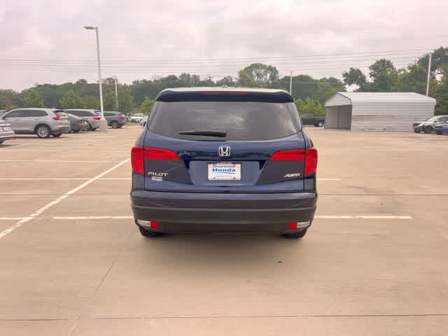 Thumbnail: 2018 Honda Pilot - 6