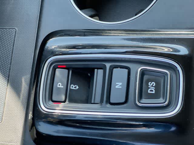 Thumbnail: 2023 Honda Pilot - 16