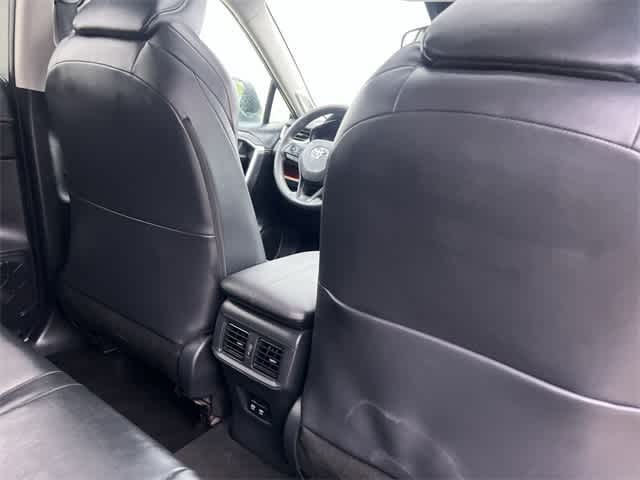 2019 Toyota RAV4 Adventure 13