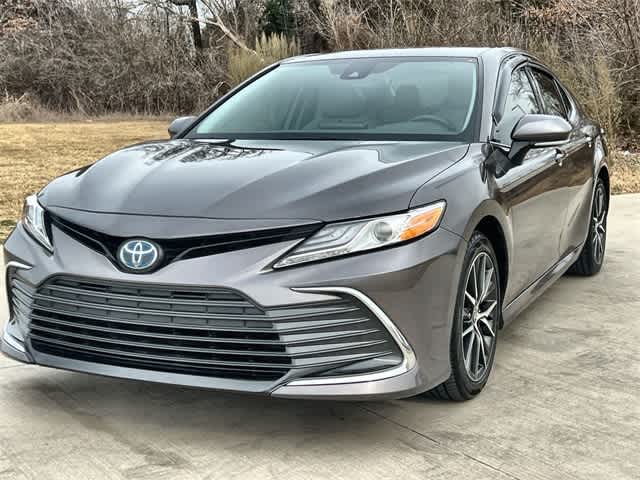 Thumbnail: 2022 Toyota Camry - 3