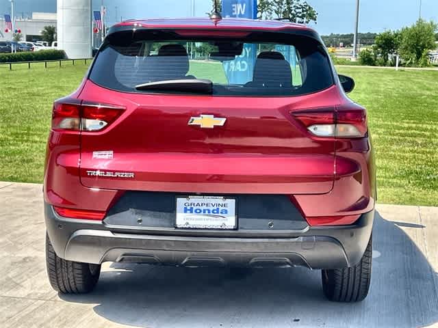 Thumbnail: 2021 Chevrolet TrailBlazer - 6