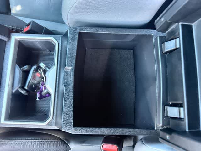 Thumbnail: 2024 Toyota Tacoma - 27