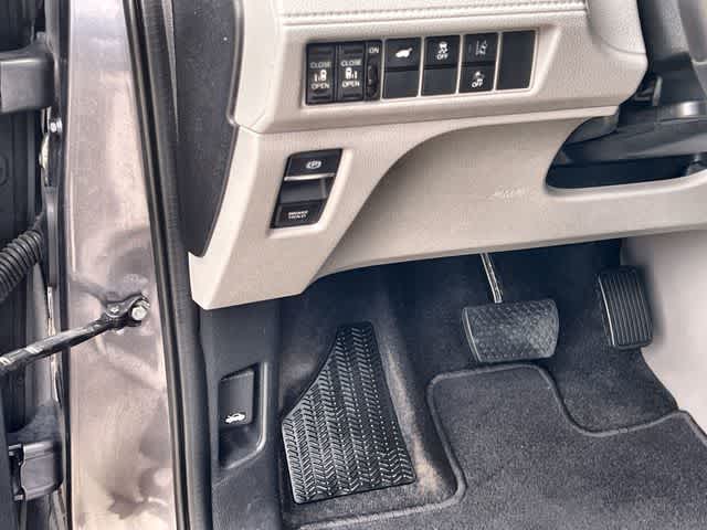 Thumbnail: 2019 Honda Odyssey - 29