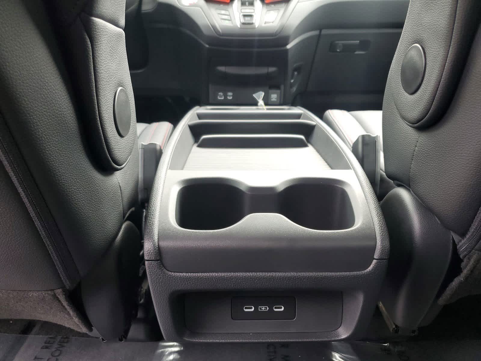2025 Honda Odyssey Sport 22