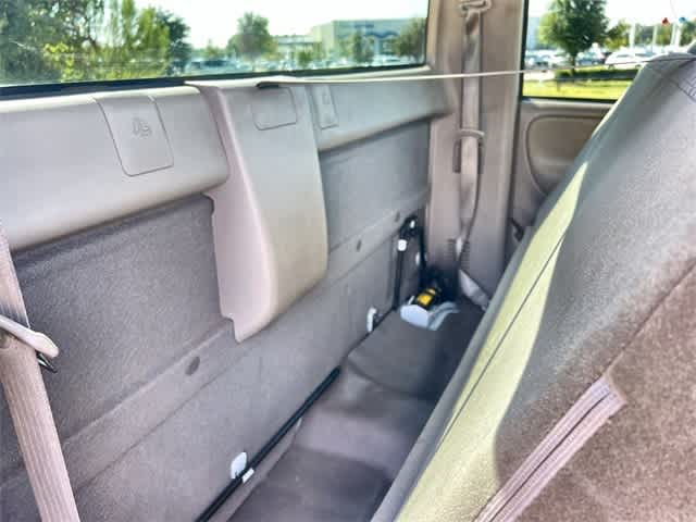 Thumbnail: 2006 Toyota Tundra - 14