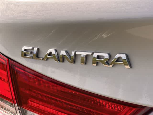 Thumbnail: 2013 Hyundai Elantra - 8