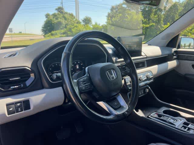 Thumbnail: 2023 Honda Pilot - 15