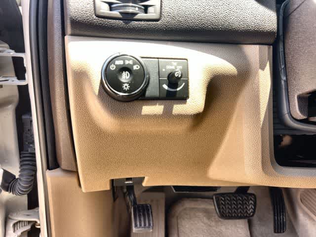Thumbnail: 2012 Buick Enclave - 28