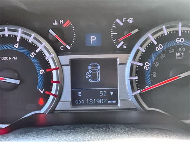 Thumbnail: 2015 Toyota 4Runner - 19