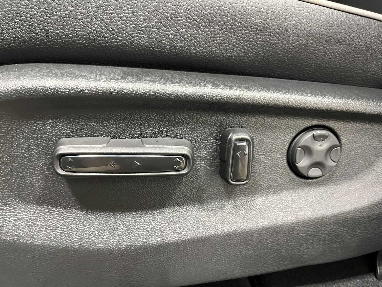 Thumbnail: 2026 Honda Odyssey - 12