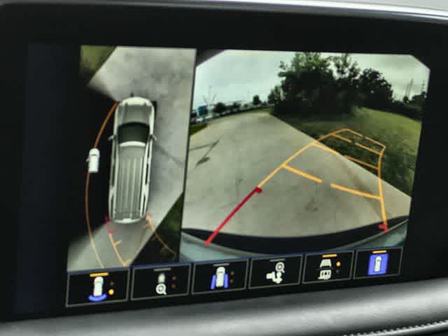 Thumbnail: 2023 Chevrolet Tahoe - 26