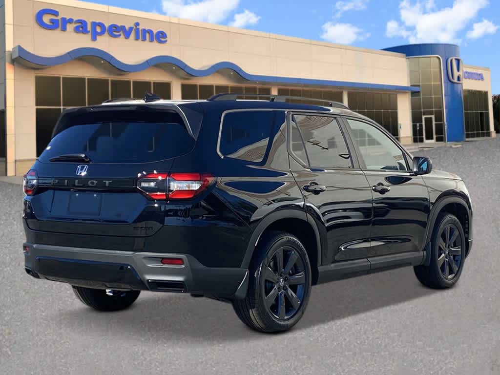 Thumbnail: 2026 Honda Pilot - 4