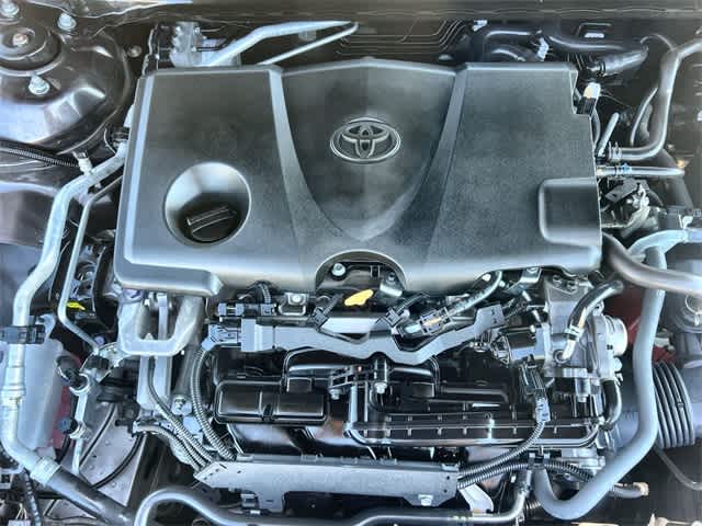 Thumbnail: 2021 Toyota Camry - 10