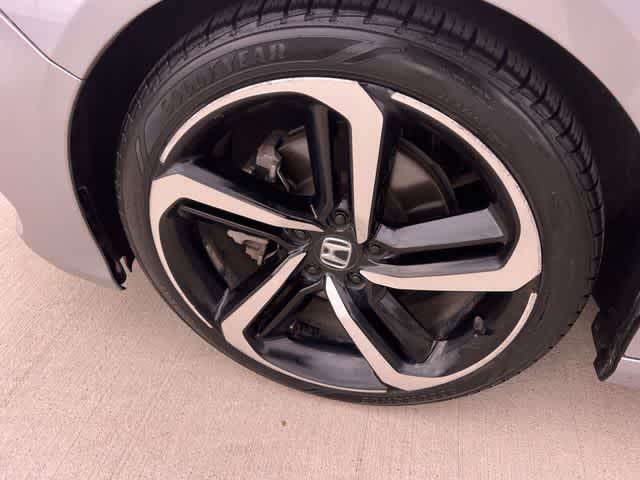 Thumbnail: 2019 Honda Accord - 9