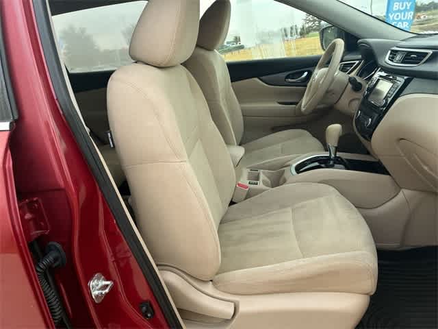 Thumbnail: 2015 Nissan Rogue - 12