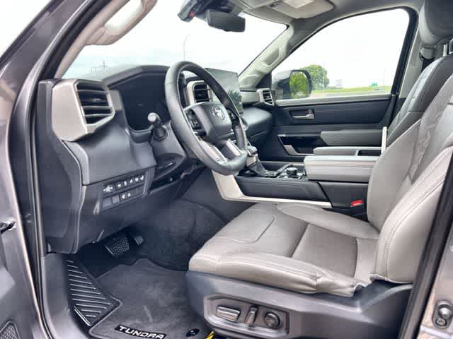 Thumbnail: 2024 Toyota Tundra - 3