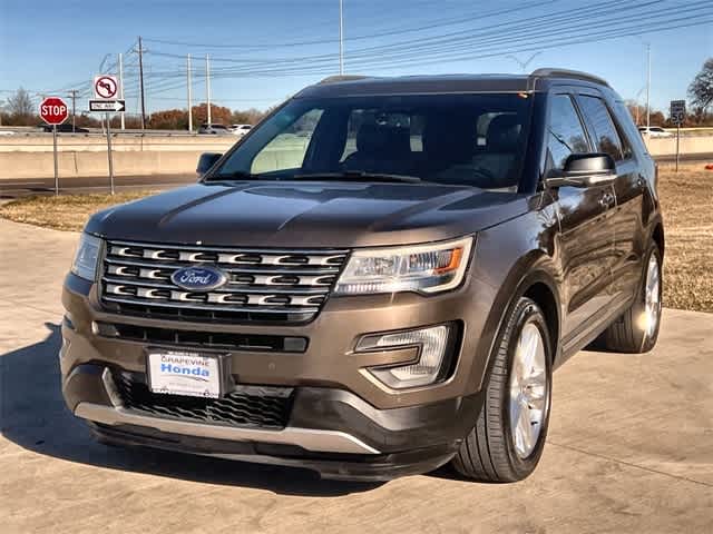 Thumbnail: 2016 Ford Explorer - 2