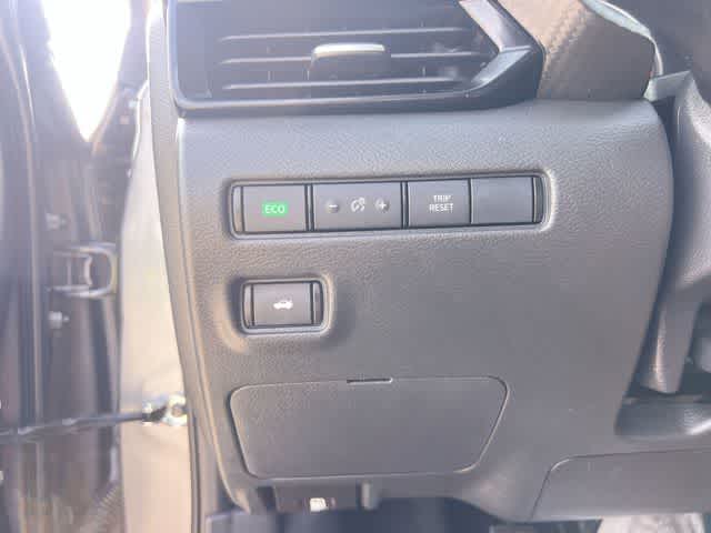 Thumbnail: 2024 Nissan Sentra - 29