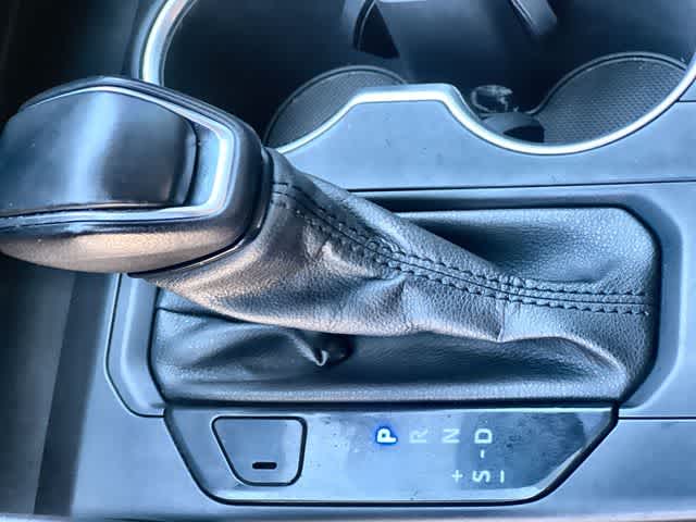 Thumbnail: 2022 Toyota Highlander - 16