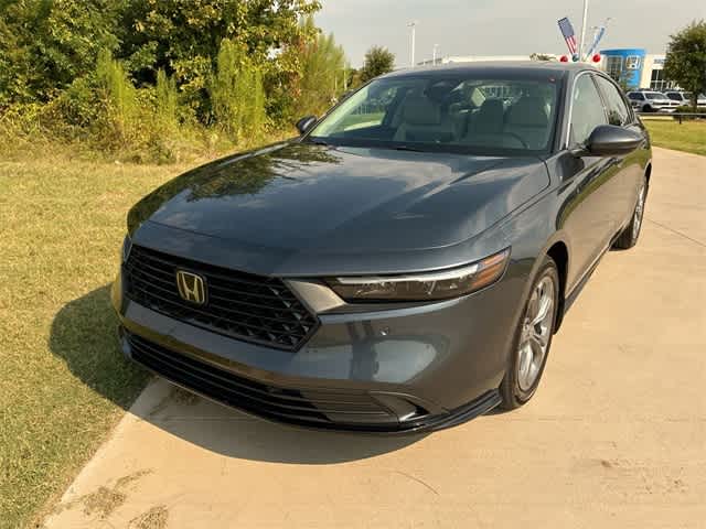 2024 Honda Accord Hybrid EX-L photo 2