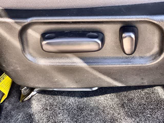 Thumbnail: 2023 Toyota Tacoma - 31