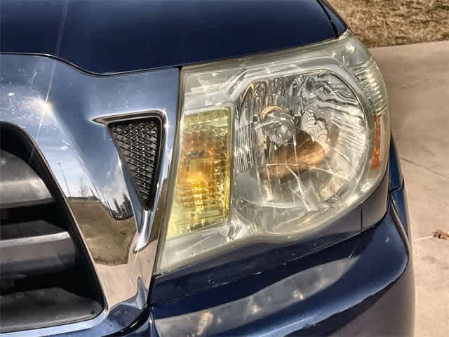 Thumbnail: 2006 Toyota Tacoma - 24