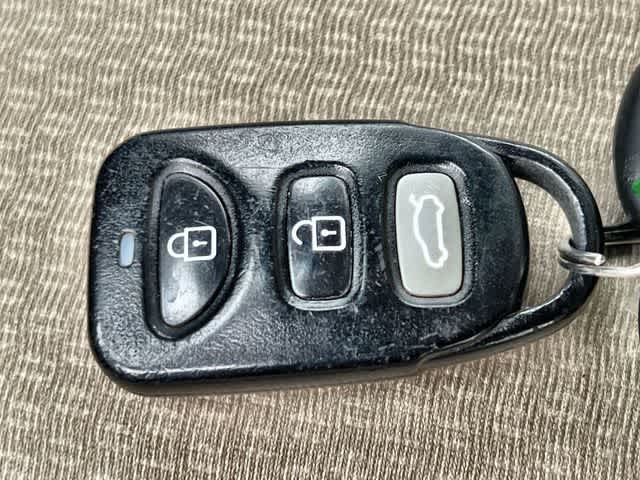 Thumbnail: 2008 Hyundai Elantra - 21